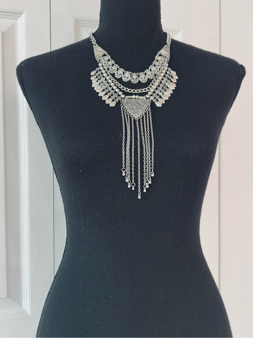 PAPARAZZI ~ Silver Tone Multi-Layer Fringe Statement Necklace w/Lobster Clasp